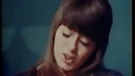 MILF مع اثنين من الح ...