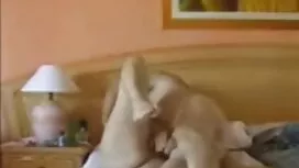 رجل عجوز روسي أسمر ق ...