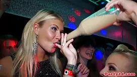 ثلاثي مع قصص سكس محا ...