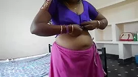 إيميلي لي وزملائها ع ...