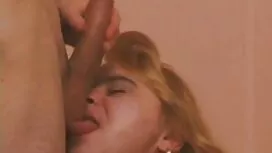 ليزا آن لا تتوقف عن  ...